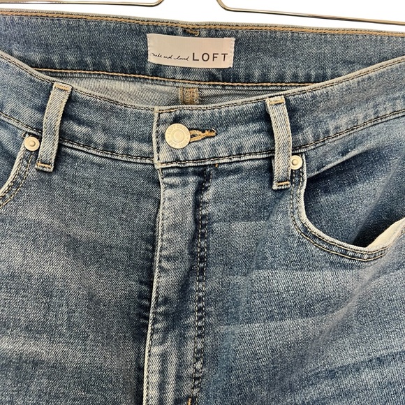 LOFT Flare & Wide Leg Blue Jeans - Picture 4 of 7